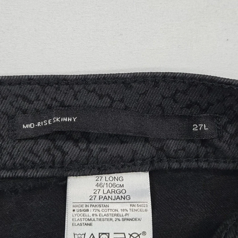 Banana Republic Premium Denim Womens 27L Mid-Rise Skinny Jeans Black Snake Print